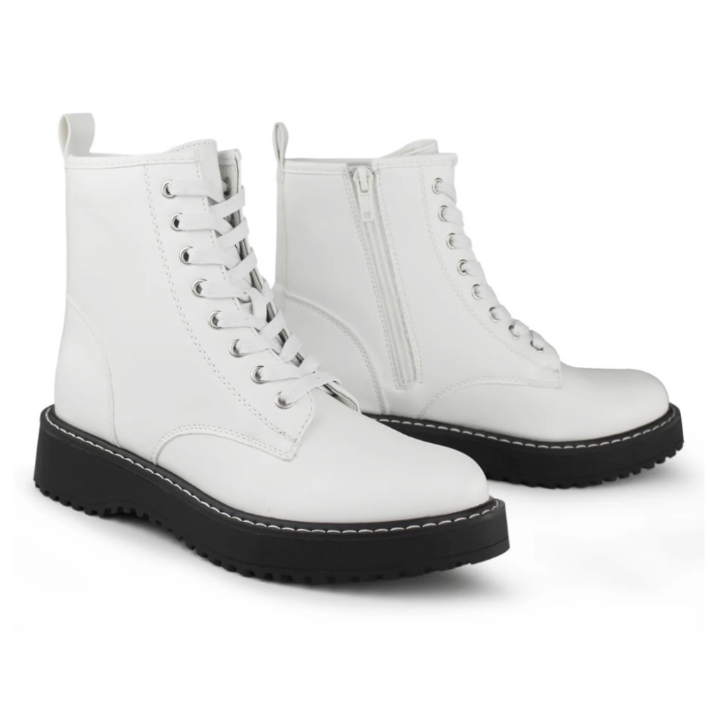 NWT Hawkwell Combat Boots